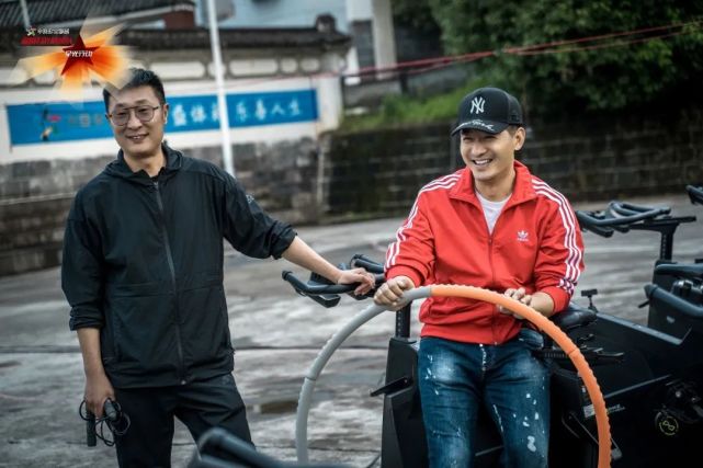 腾冲界头镇骑行电影