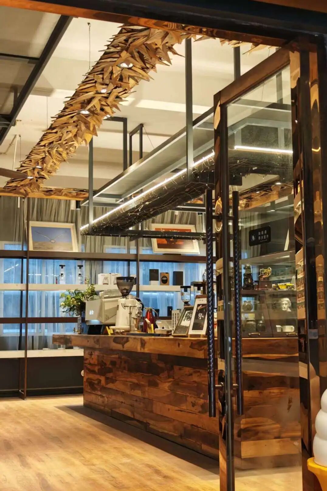 云南旅游,云南旅行社,云南团建公司,云南策划公司,云南会议会展,腾冲旅游,腾冲旅行社,腾冲团建公司,腾冲策划公司,腾冲会议会展：来“中国咖啡第一村”新寨，赴一场咖香之旅！